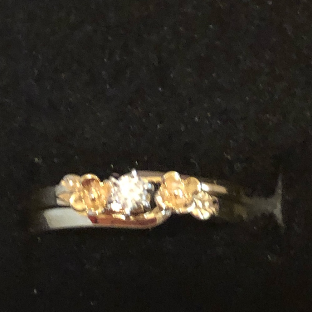 14k Wedding Ring Set Floral Detail - Picture 2 of 14